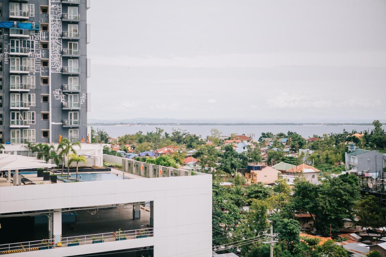 Condo-Mactan Newtown Lapu-Lapu City Kültér fotó